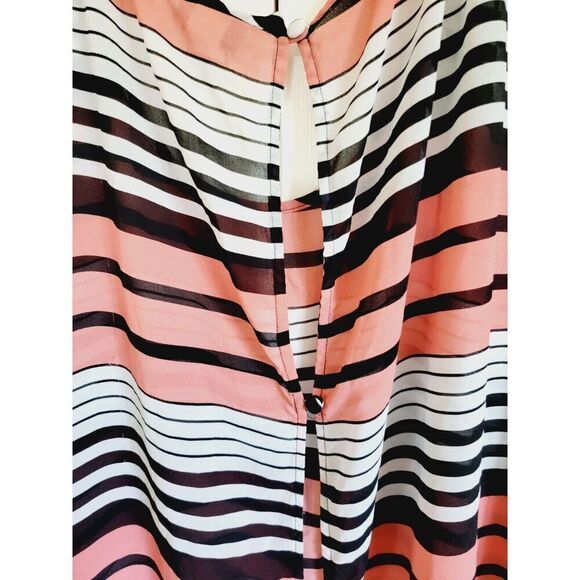 Torrid 4 Blouse Plus 4X Striped Chiffon Pink Black White Back Button Scoop Neck - Picture 5 of 8